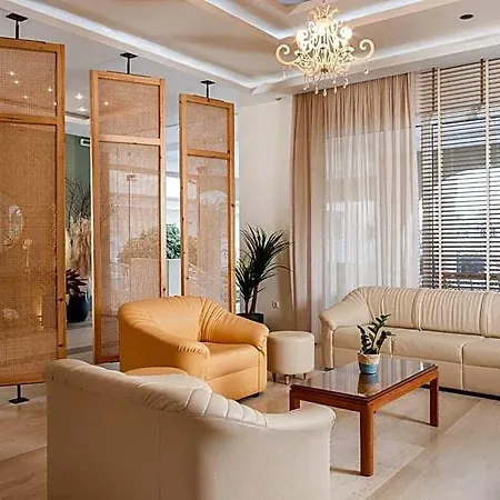 Kalamaki Hotel, Island מלון 3*
